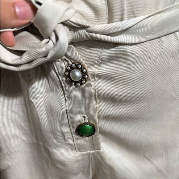 CHLOÉ Women’s Stylish Khaki Button-Up Playsuit - Picture 12 of 16